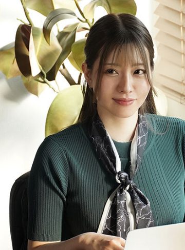 ipzz00734｜ひなの花音｜出張先で高嶺の花の女社長と相部屋に… 圧倒的美巨乳にフル勃起した童貞の僕を受け入れてくれた優しさに甘えて朝まで暴走むしゃぶりつき性交 ひなの花音